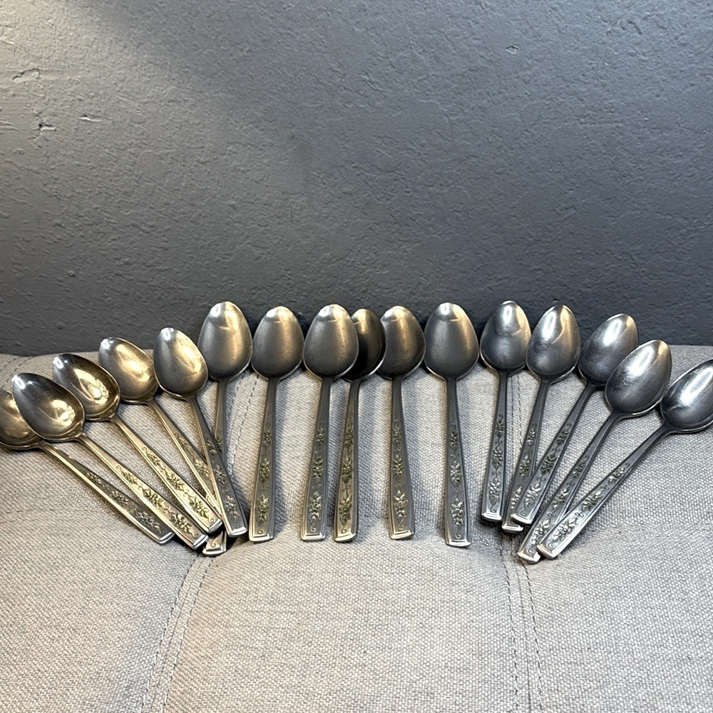Need spoon’s? Lot of 16-Vintage International Stainless Spoons - 1972
